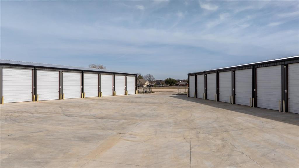 3631 Fall Creek Highway