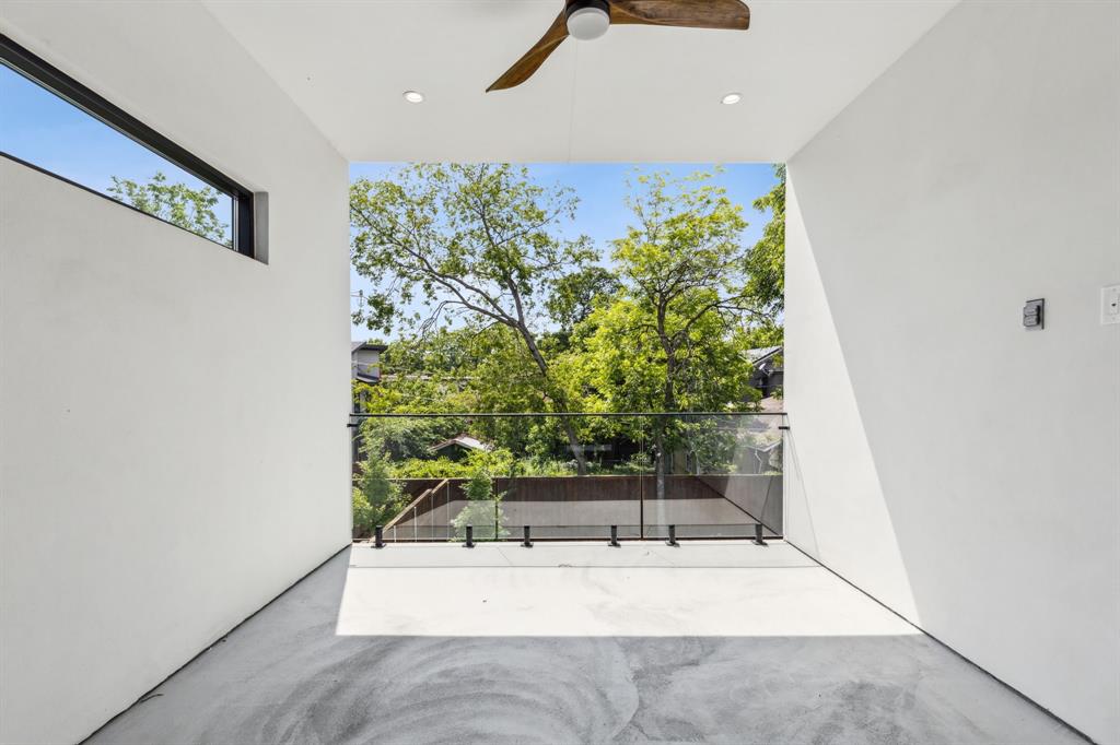 Ross Ave Annex - Residential