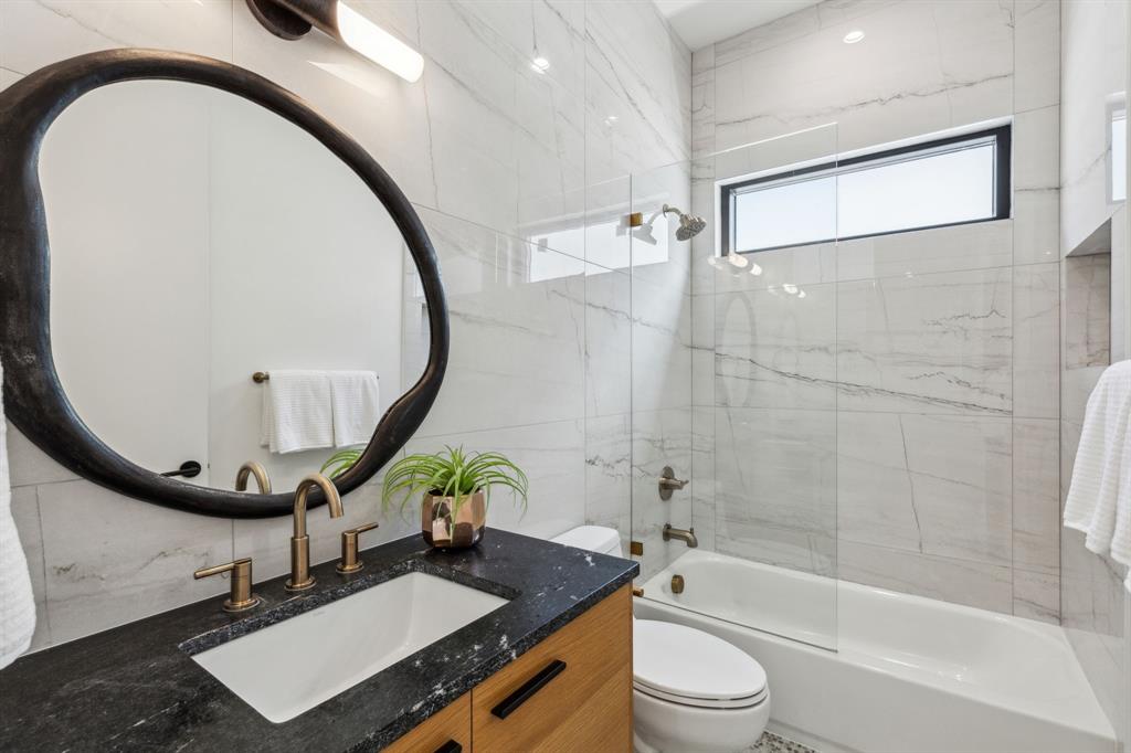 Ross Ave Annex - Residential