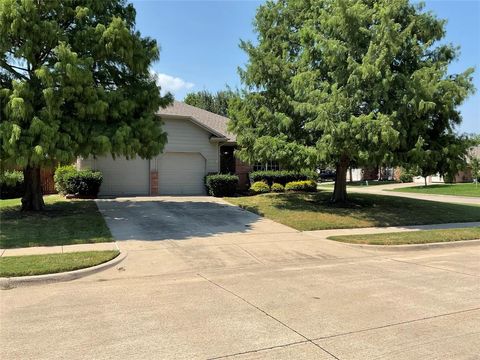 2804 Ector Drive Grand Prairie TX 75052