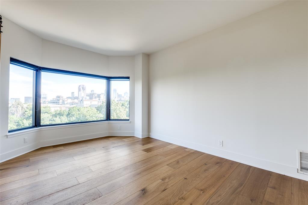 Latour Condo - Residential Lease