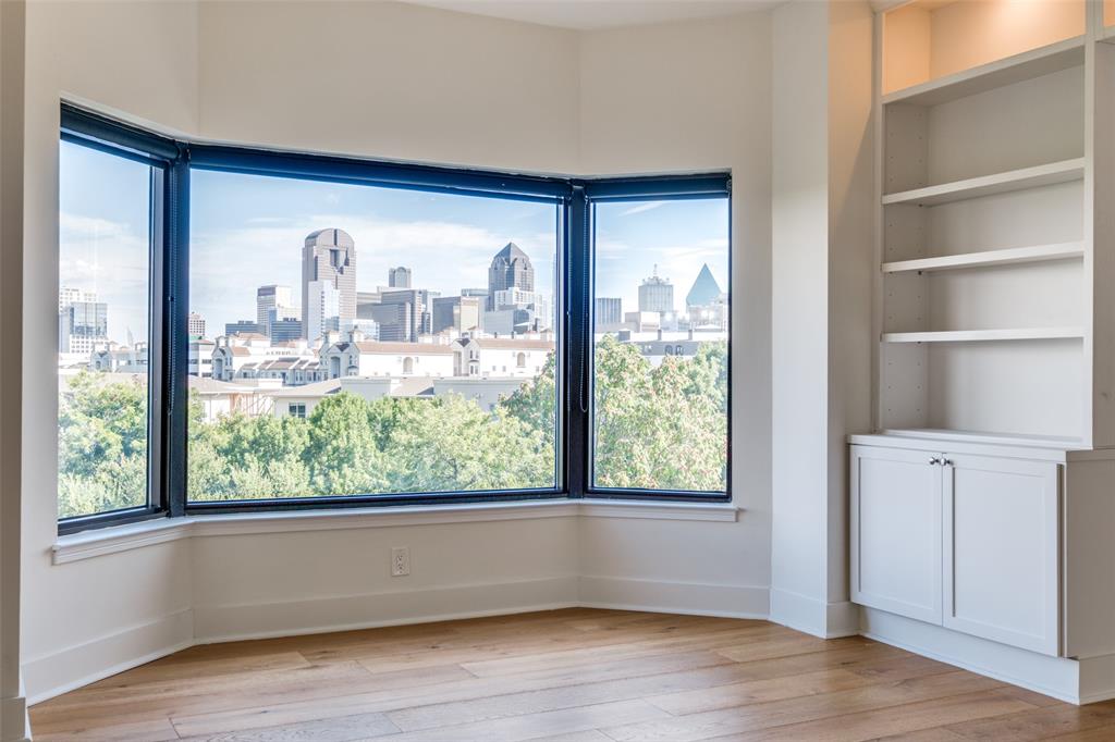 Latour Condo - Residential Lease