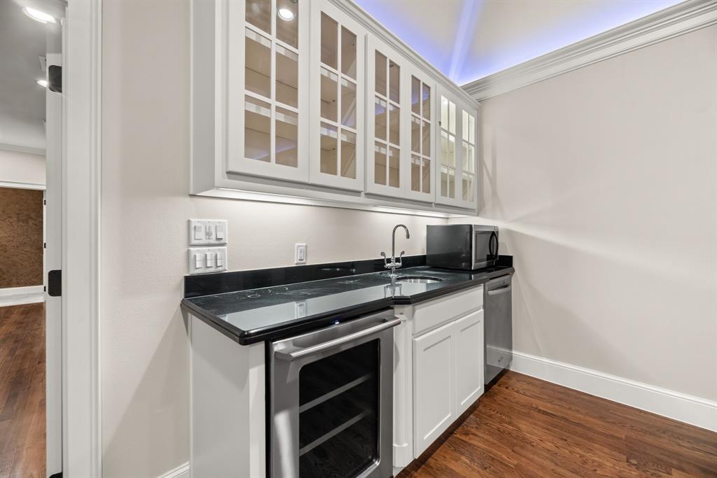 Shadow Wood Estates - Residential