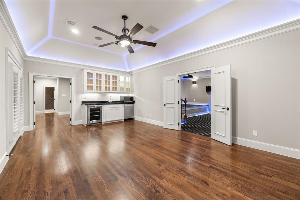 Shadow Wood Estates - Residential