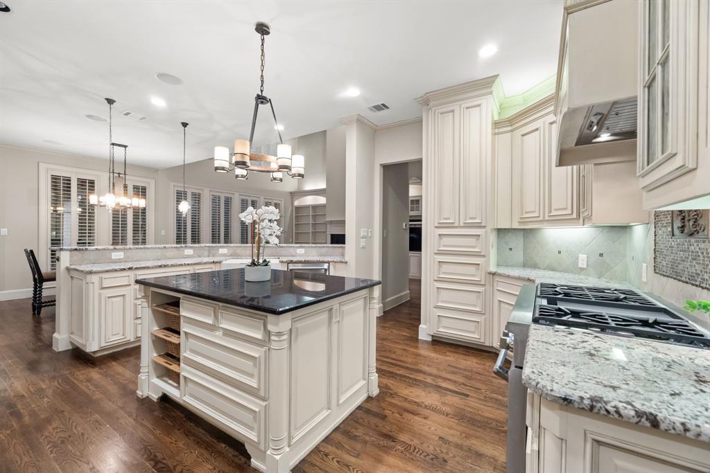 Shadow Wood Estates - Residential