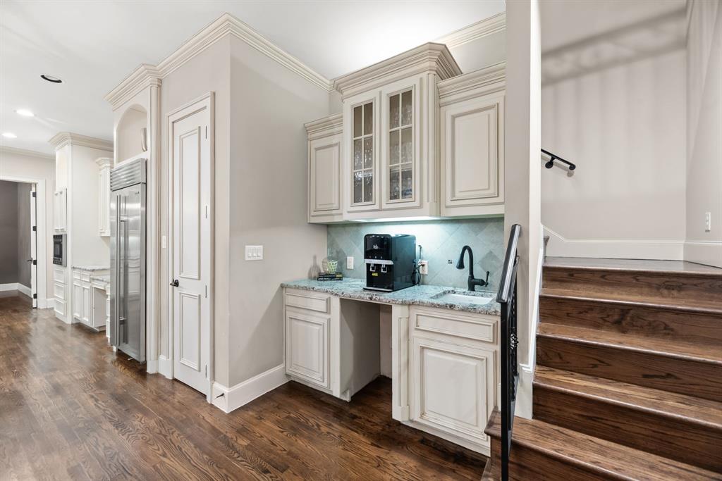 Shadow Wood Estates - Residential