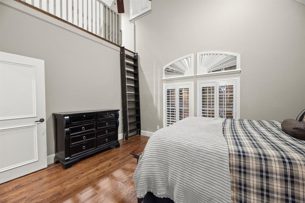 Shadow Wood Estates - Residential