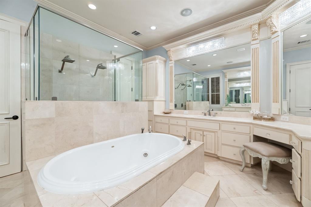 Shadow Wood Estates - Residential