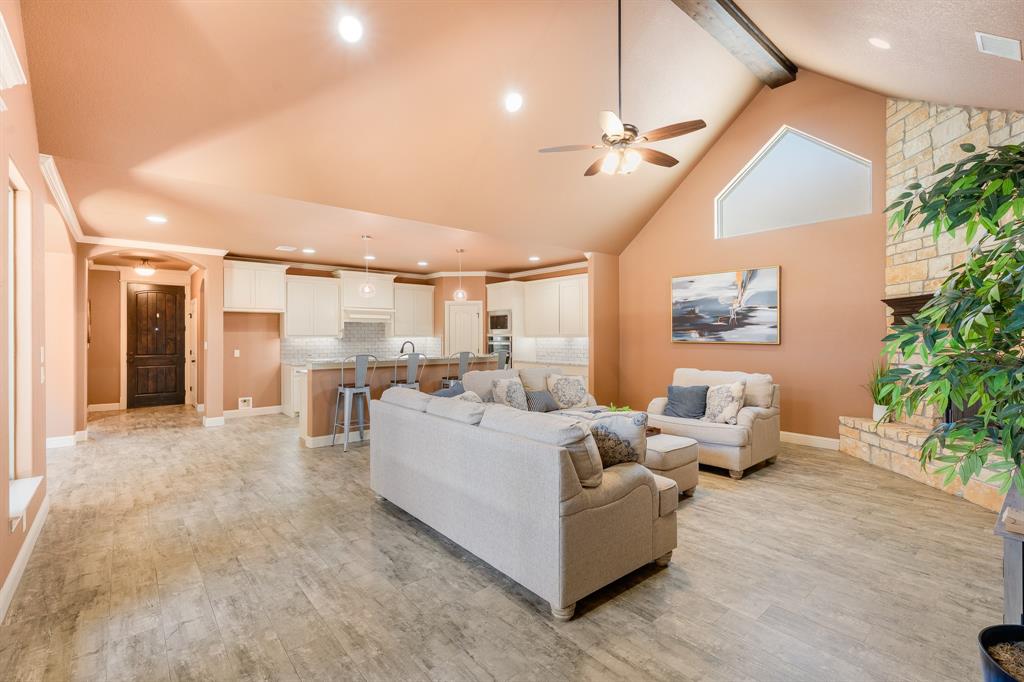 Fountain Village - Residential