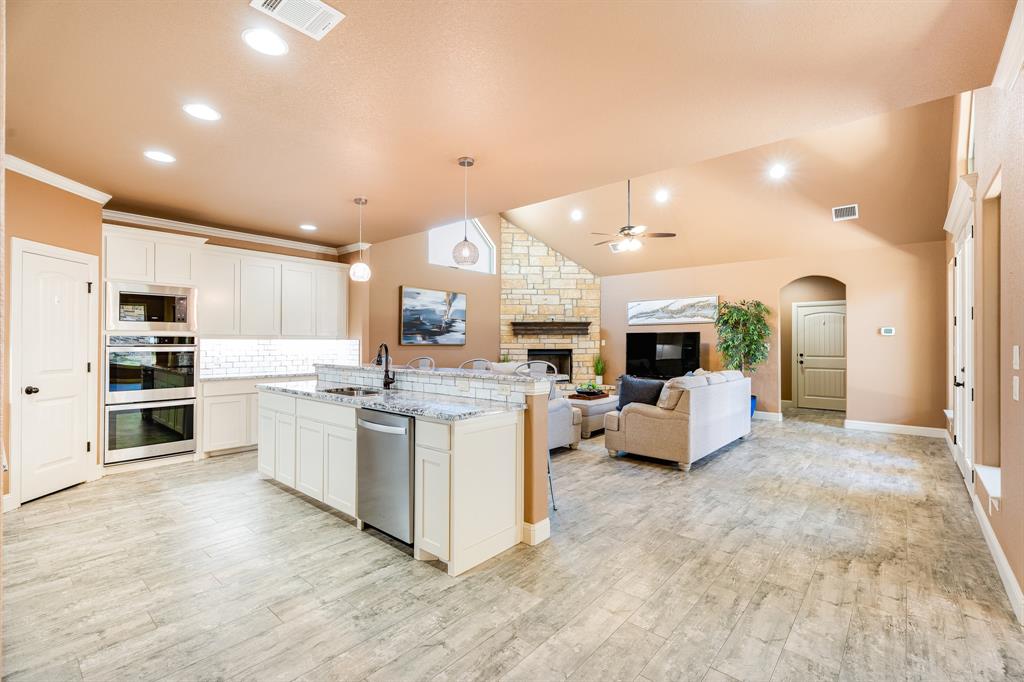 Fountain Village - Residential