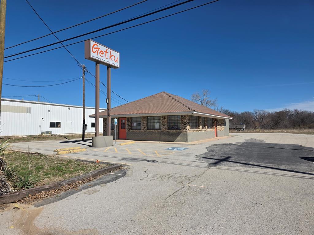 Photo 1 of 18 — 1902 chico highway 114, Bridgeport, TX 76426