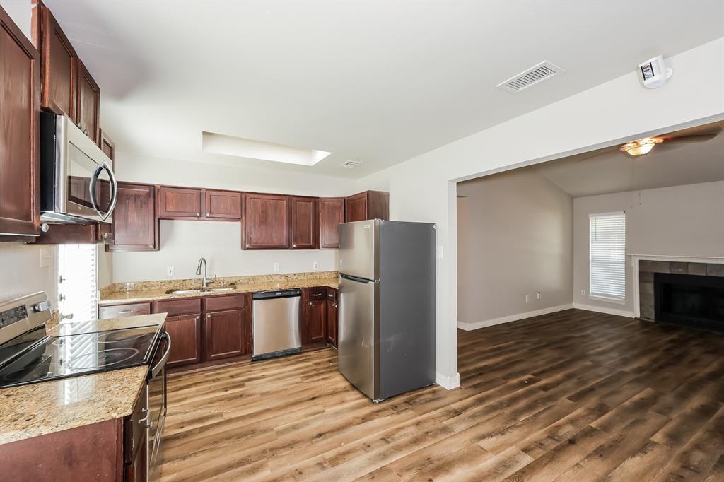 Hillcrest West Add - Residential Lease