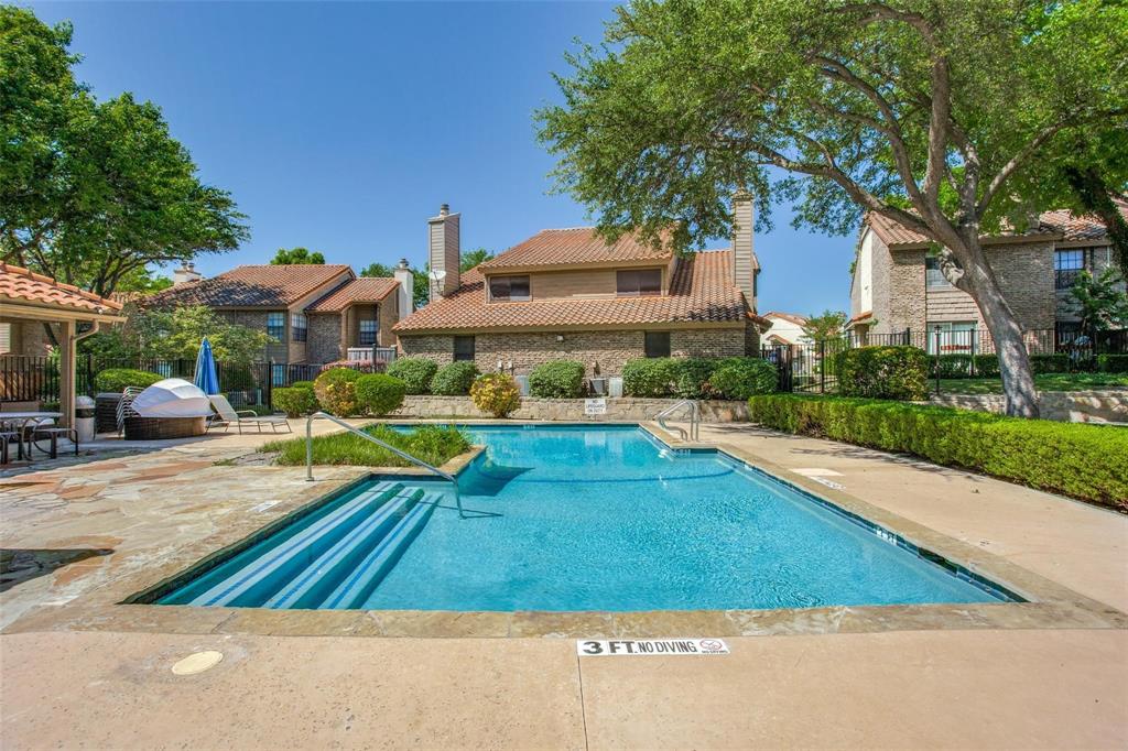 Richardson Crossing Condo - Residential