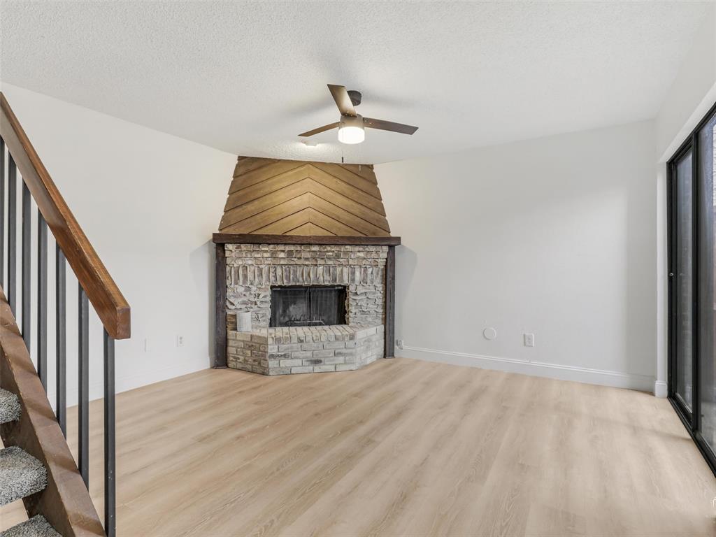 Richardson Crossing Condo - Residential