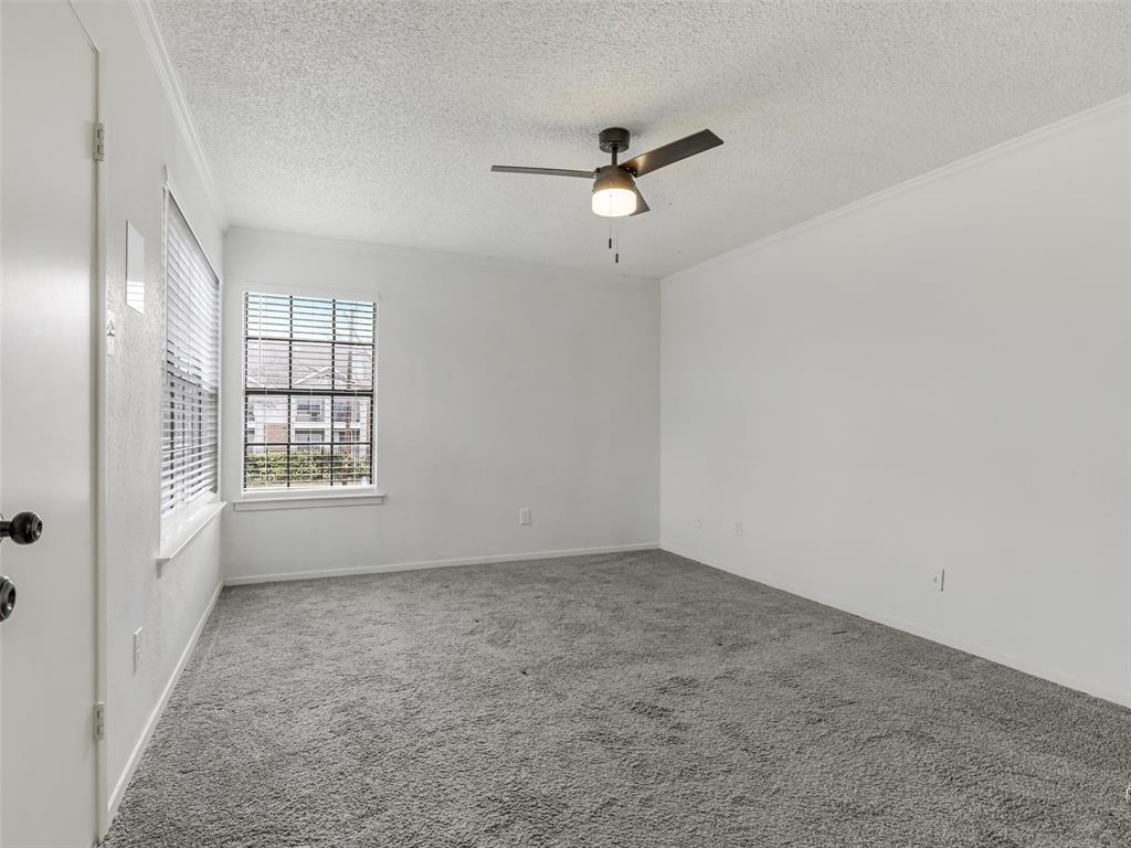 Richardson Crossing Condo - Residential