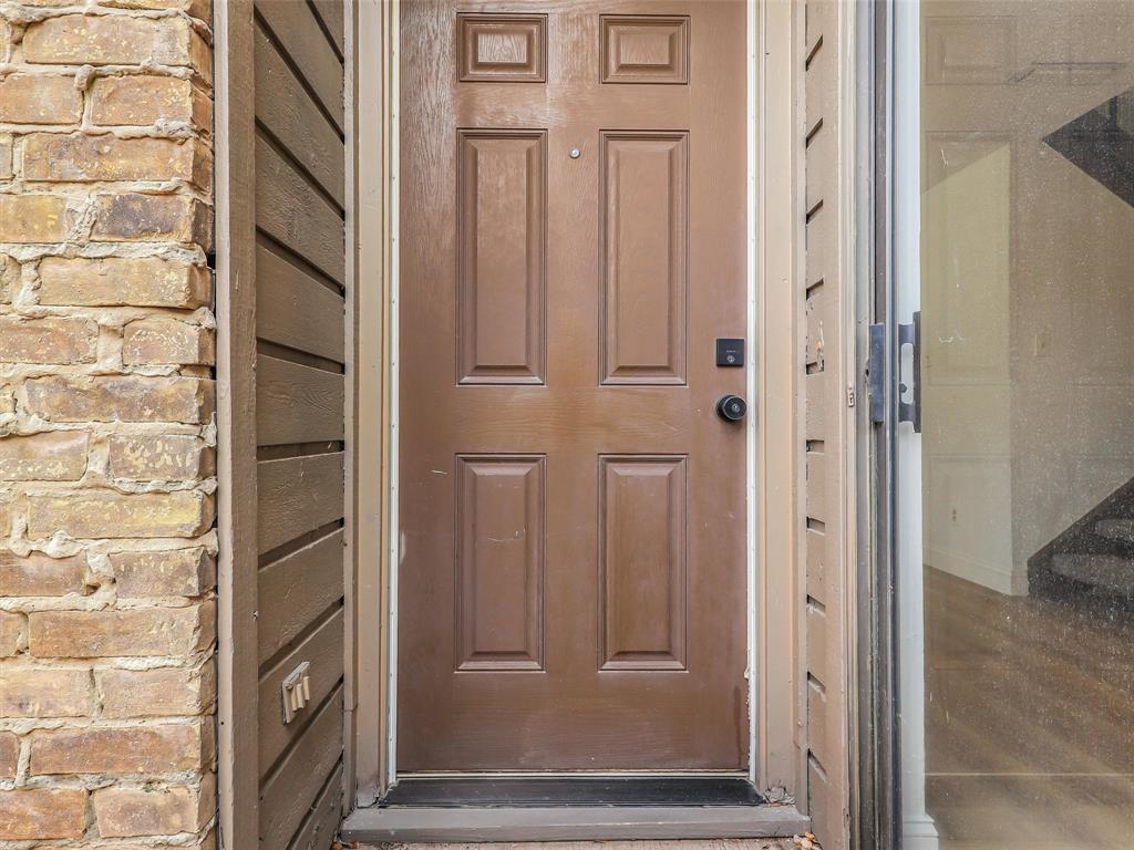 Richardson Crossing Condo - Residential