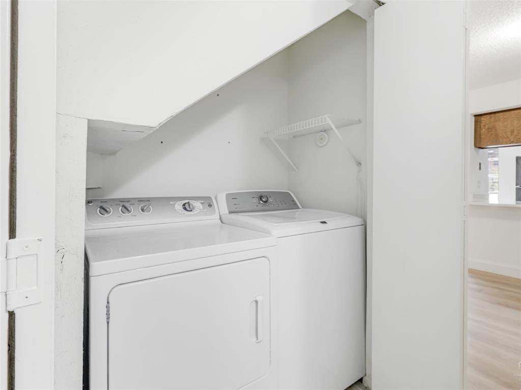 Richardson Crossing Condo - Residential