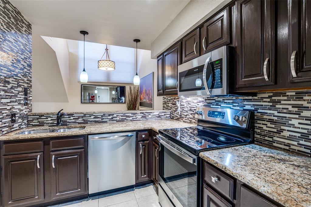 La Buea Vida - Residential