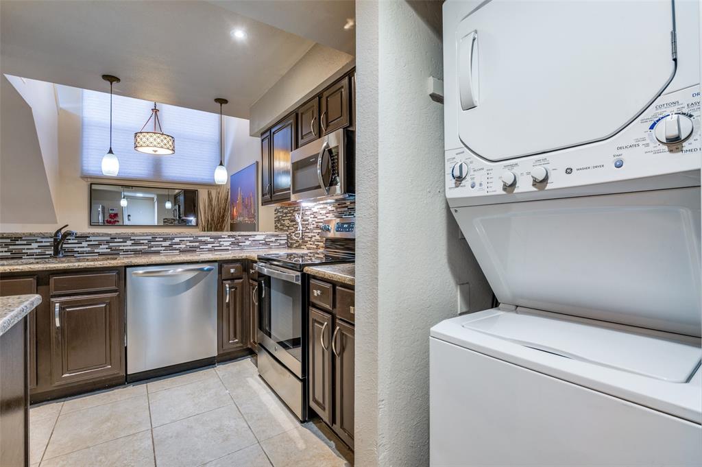 La Buea Vida - Residential