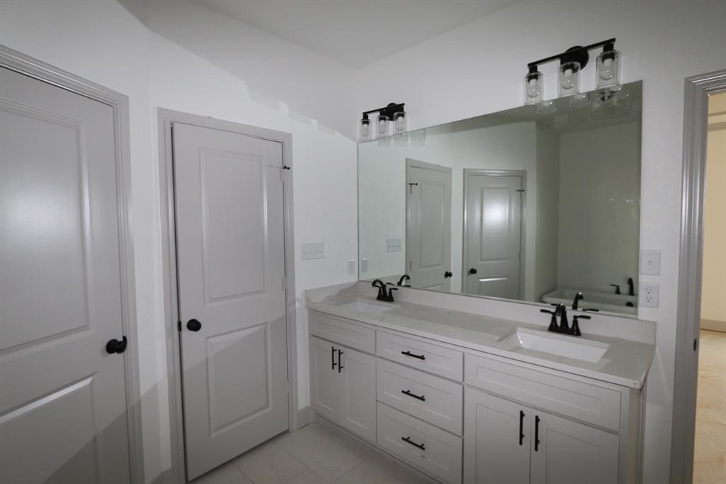 Royal Vista Estates - Residential