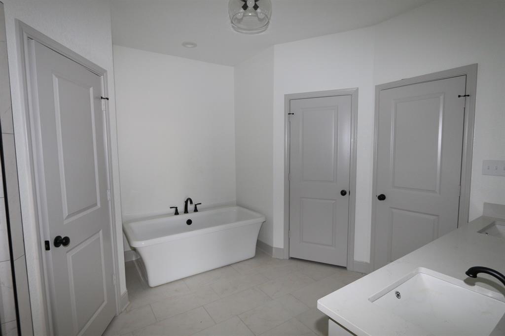 Royal Vista Estates - Residential