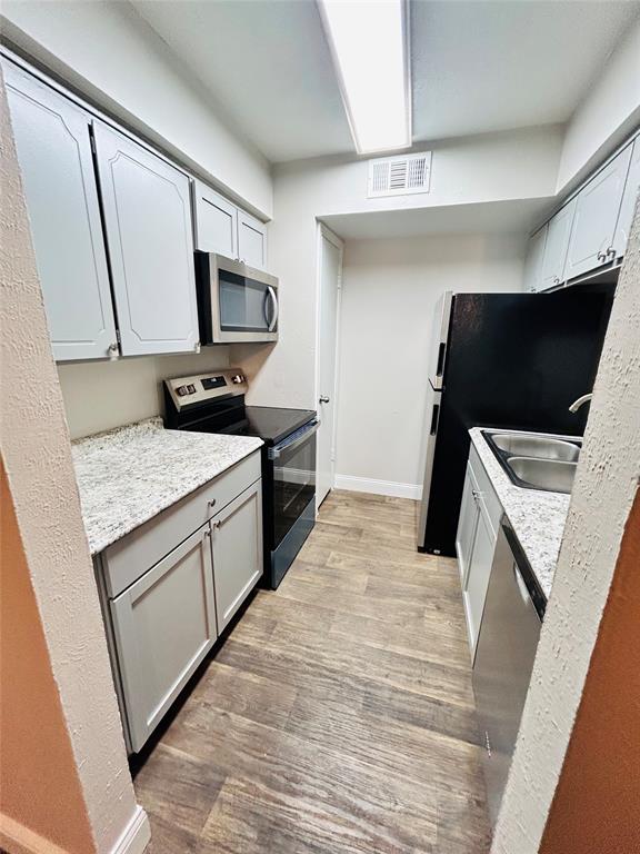 Elmdale - Residential Lease