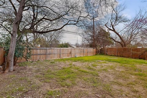 Tiny photo for 745 Clearwood Drive, Dallas, TX 75232 (MLS # 21199986)