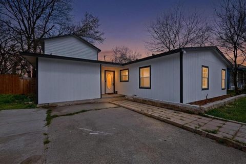 Tiny photo for 745 Clearwood Drive, Dallas, TX 75232 (MLS # 21199986)