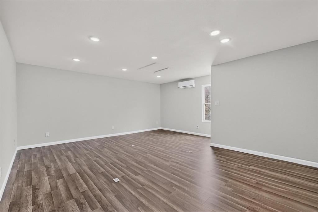 Polk Terrace - Residential