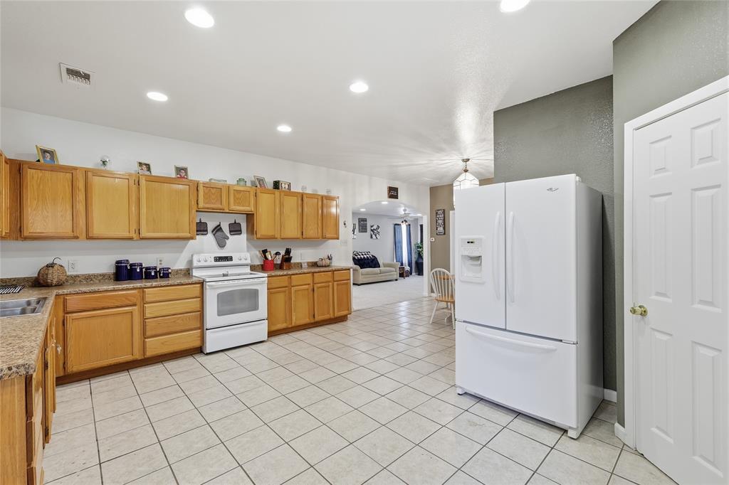 A-731 AD REYNOLDS 6.9600 ACRES - Residential