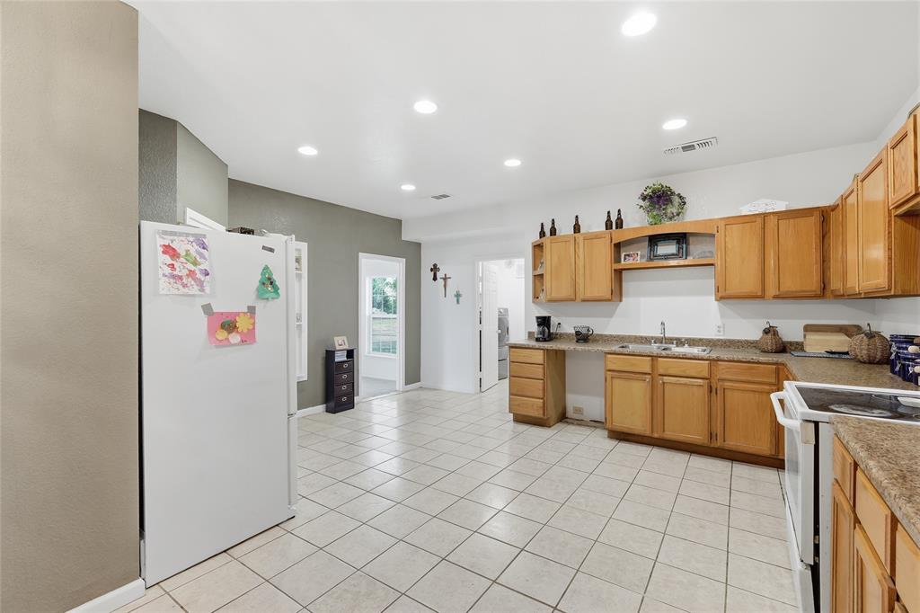 A-731 AD REYNOLDS 6.9600 ACRES - Residential