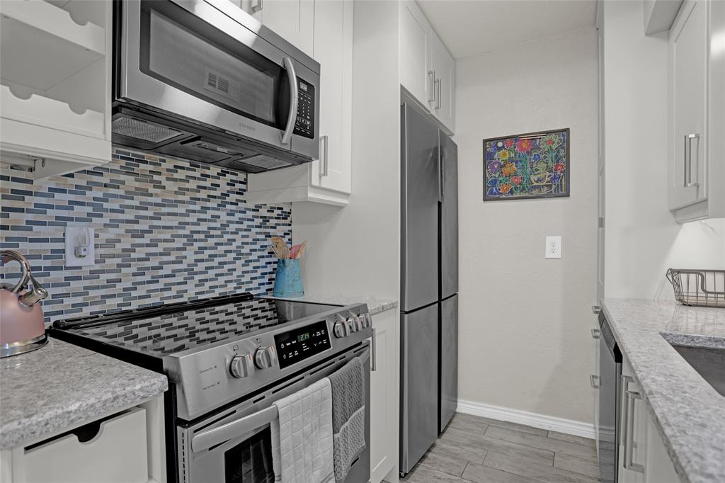 Las Colonitas Condo - Residential