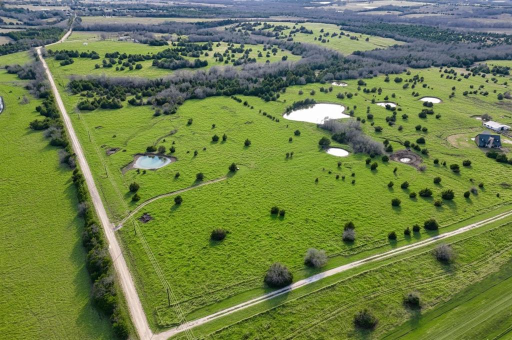 1923 County Road 2935