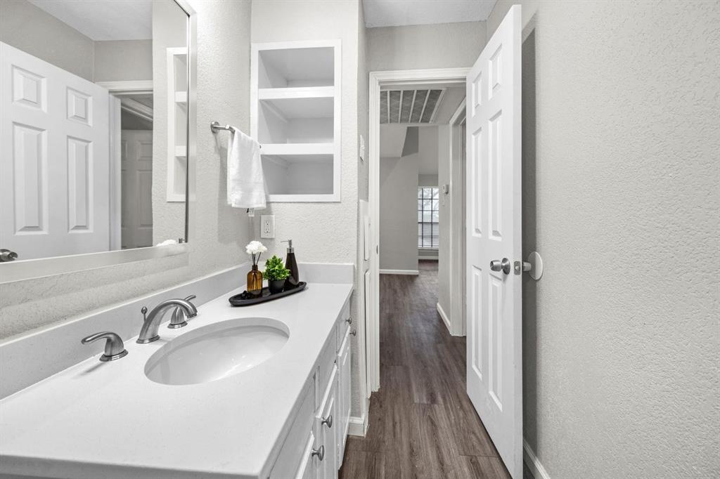 Beacon Street Living Condo - Residential