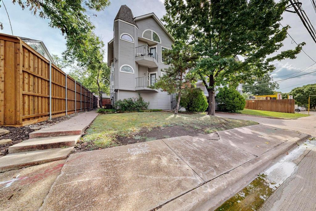 Beacon Street Living Condo - Residential