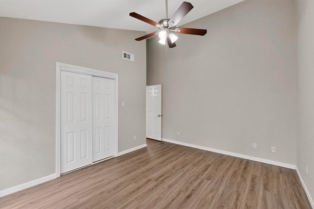 Beacon Street Living Condo - Residential