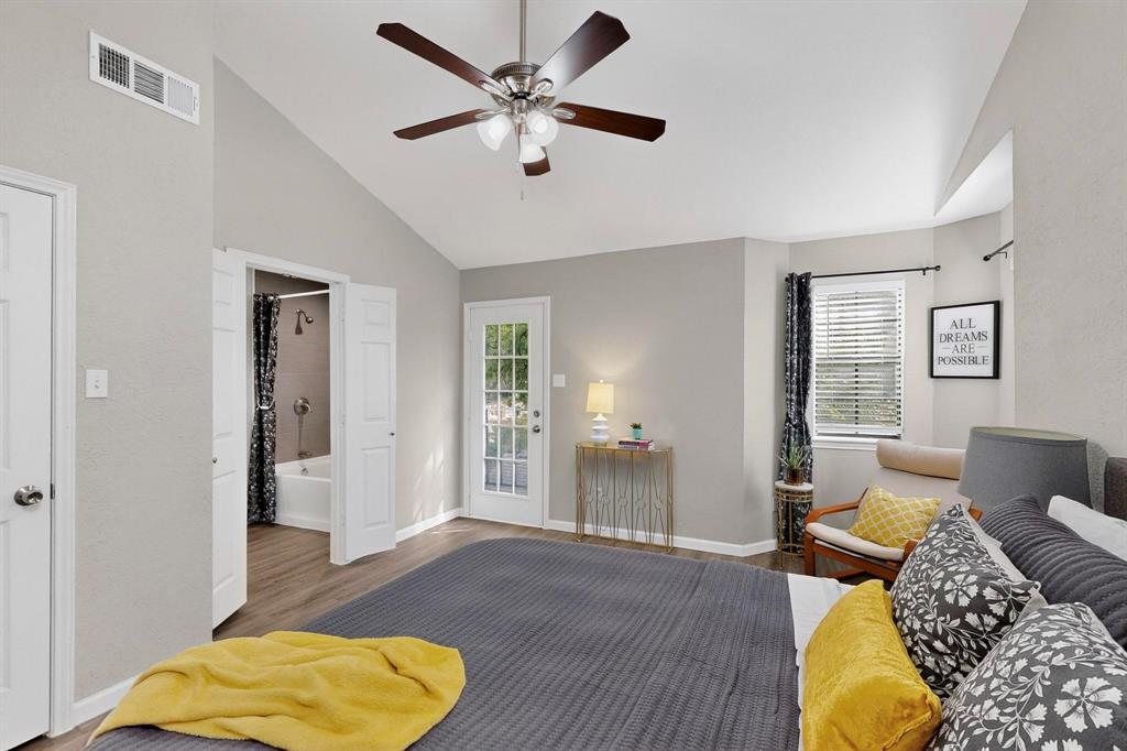 Beacon Street Living Condo - Residential