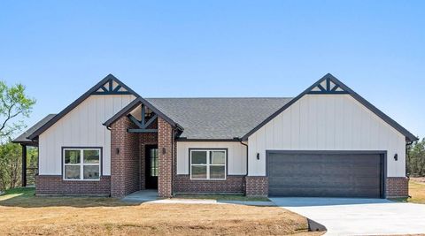 5026 Elizabeth Street Granbury TX 76048