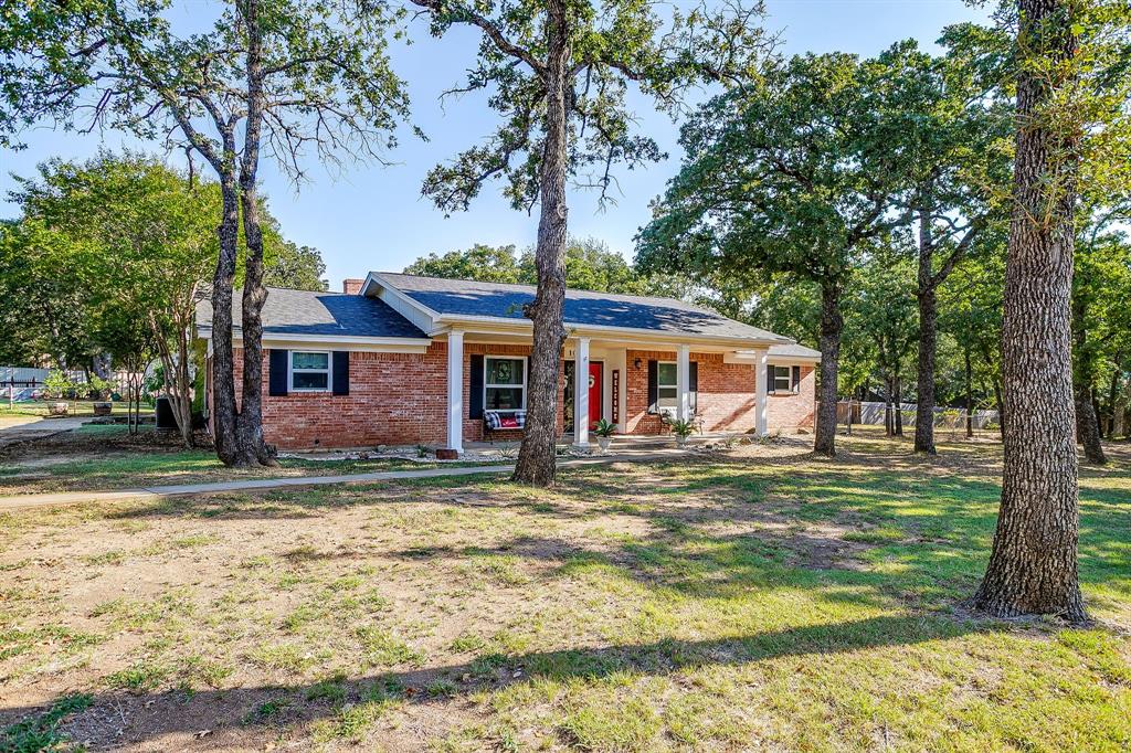 1001 Greenbriar Drive