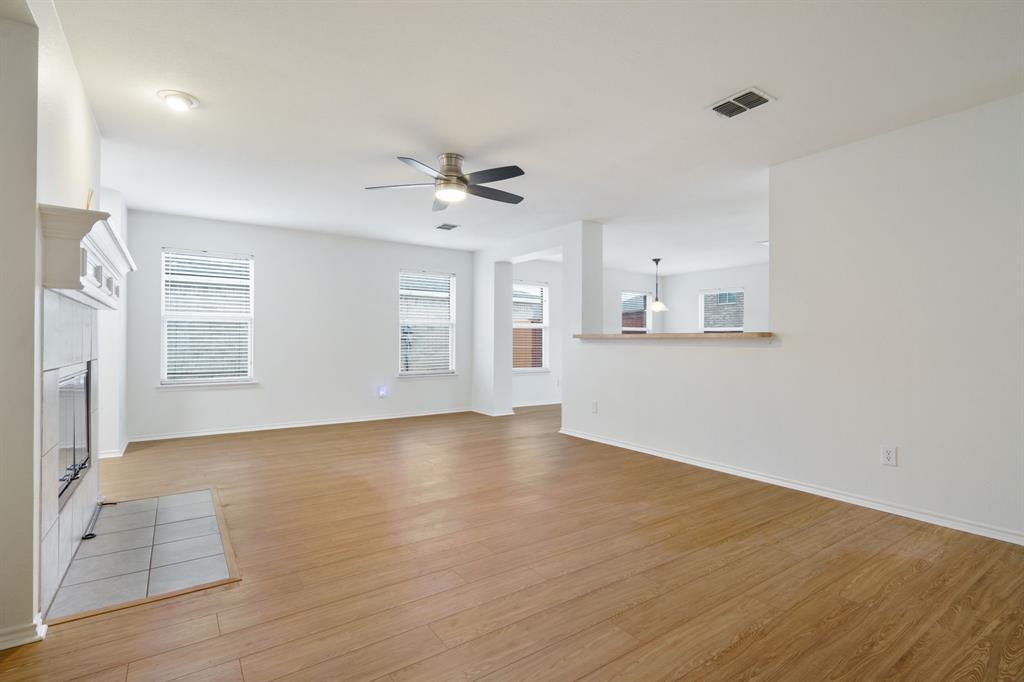 Spring Ridge Ph 2b - Residential Lease