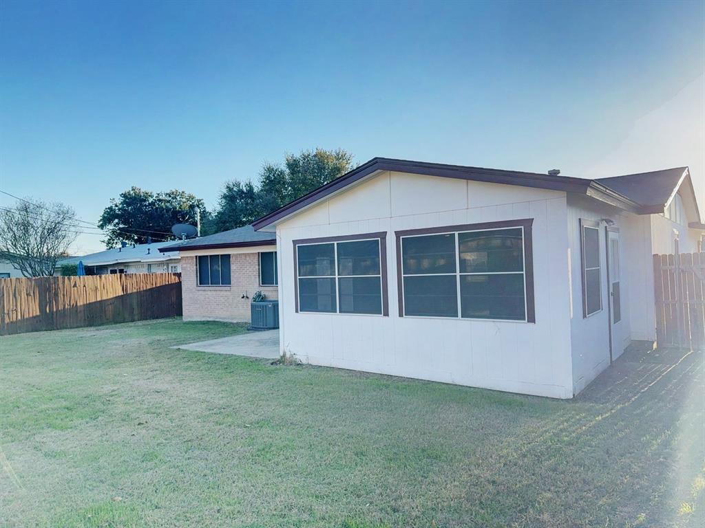 Freeway Park 03 - Residential