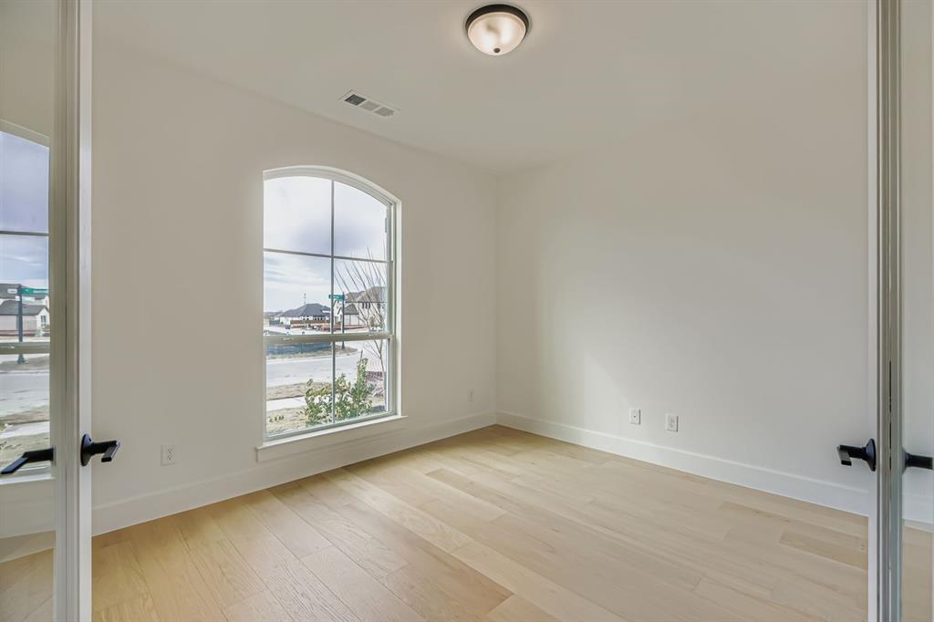 Ten Mile Creek - Residential