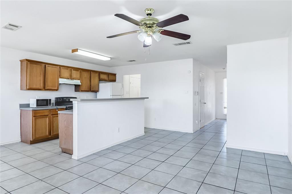 Las Brisas Sub - Residential Income