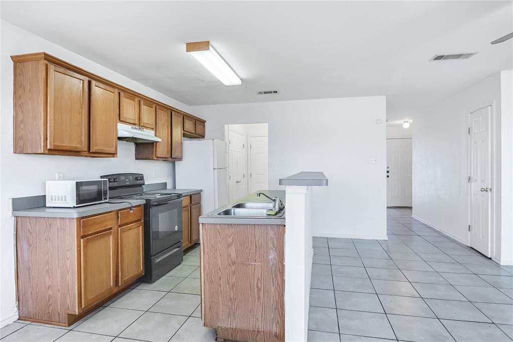 Las Brisas Sub - Residential Income