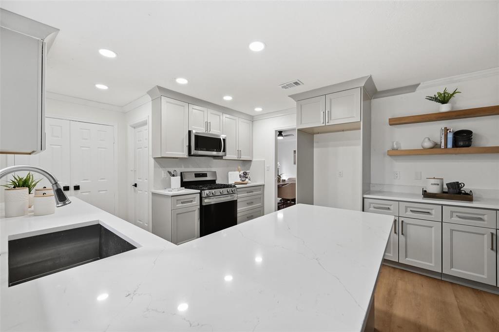 Rustic Woods Add - Residential