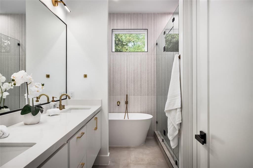 Roosevelt Manor 2nd Inst - Residential