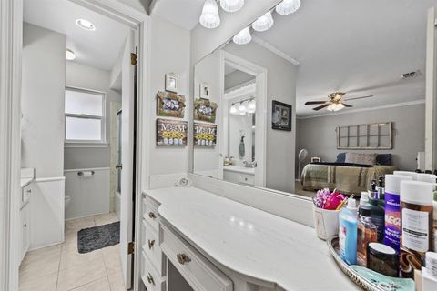 Tiny photo for 2505 Douglas Avenue, Irving, TX 75062 (MLS # 21194127)