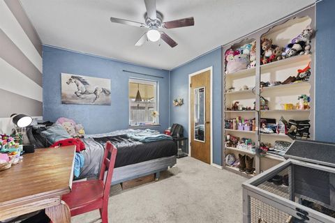 Tiny photo for 2505 Douglas Avenue, Irving, TX 75062 (MLS # 21194127)