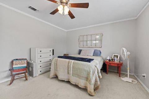Tiny photo for 2505 Douglas Avenue, Irving, TX 75062 (MLS # 21194127)