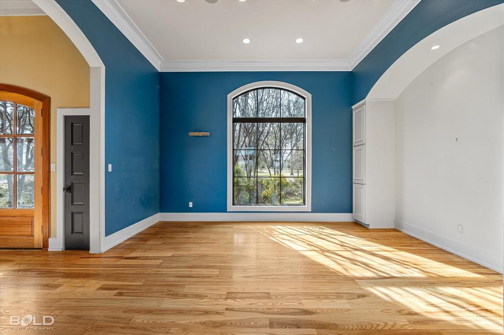 Shreveport, Louisiana 71107, United States, 3 Bedrooms Bedrooms, ,6 BathroomsBathrooms,Residential,Contingent,11475